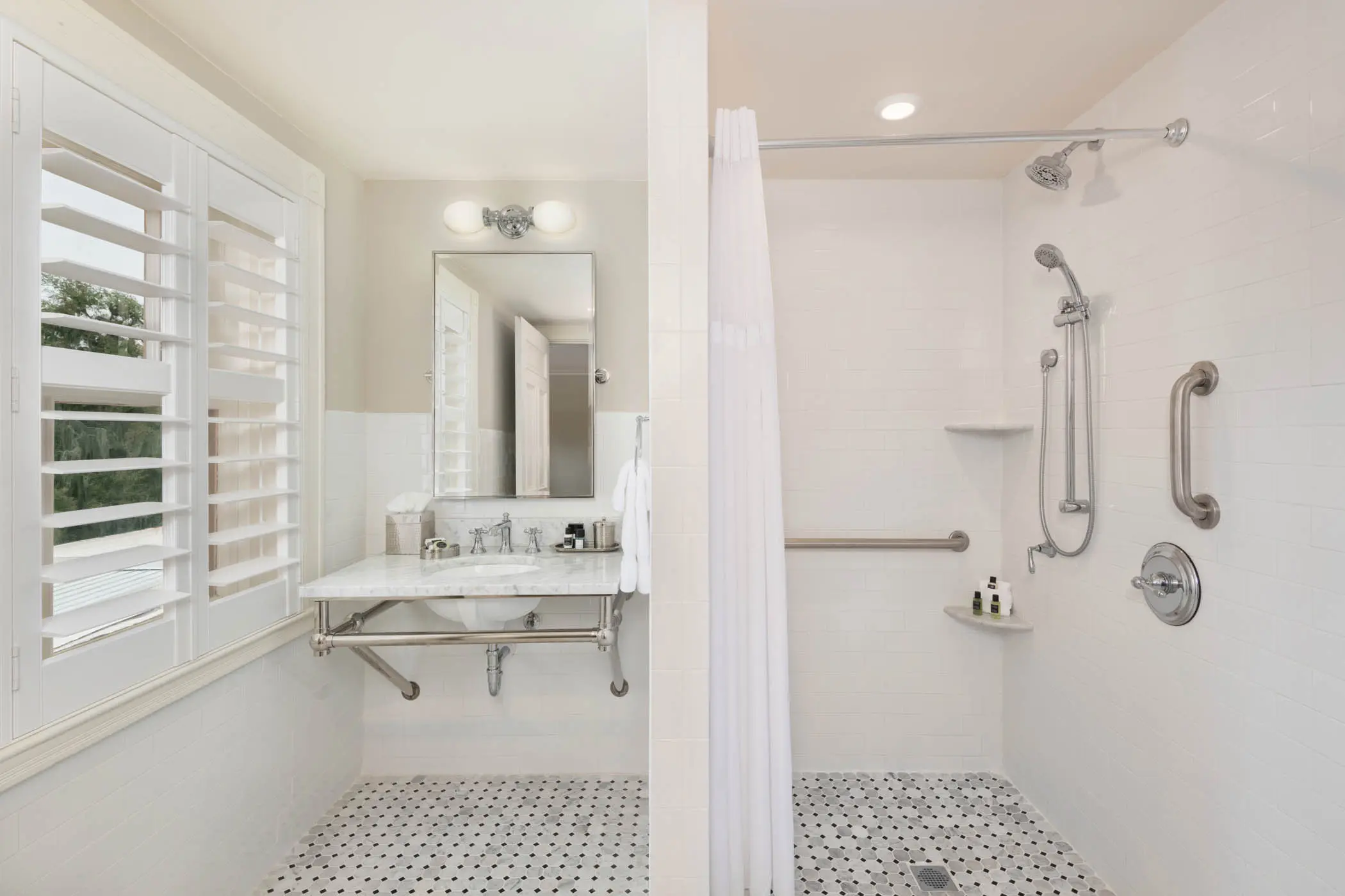 An accessible bathroom at JIRC