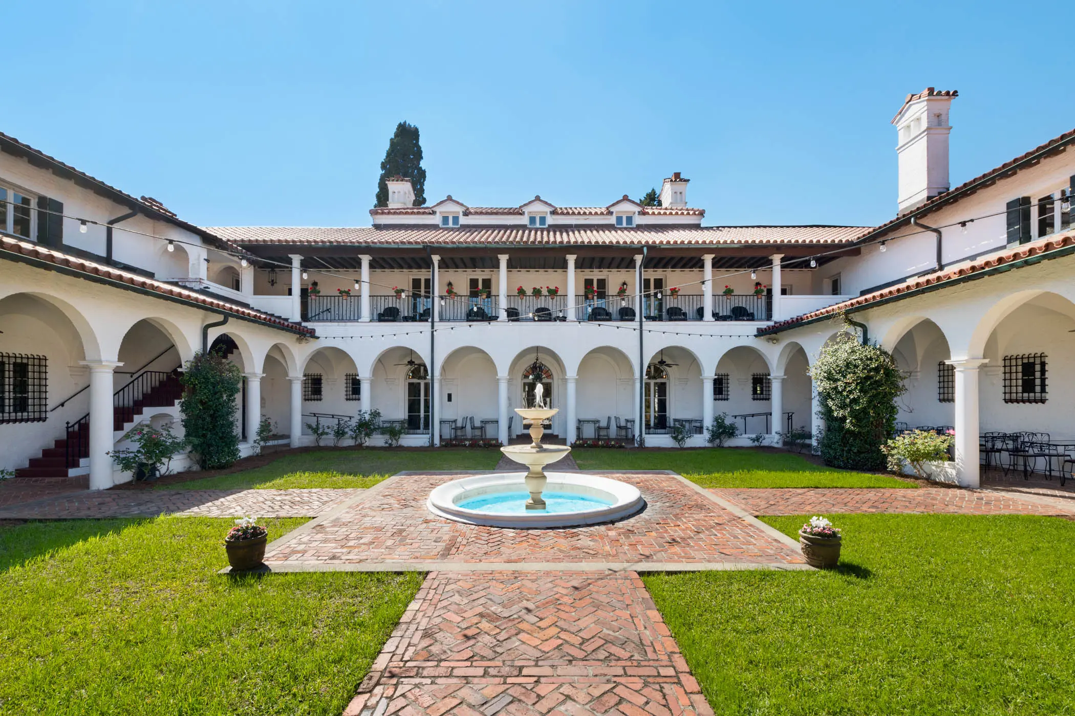 A water fountain in a courtyard
