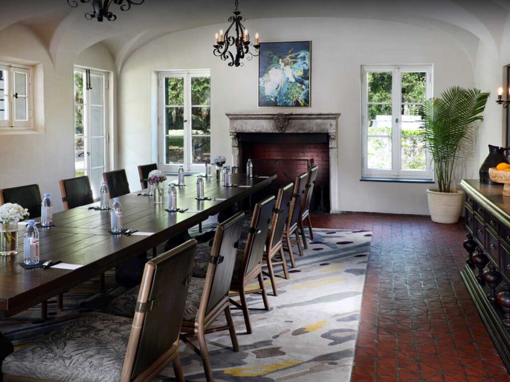 Jekyll Meeting Table.