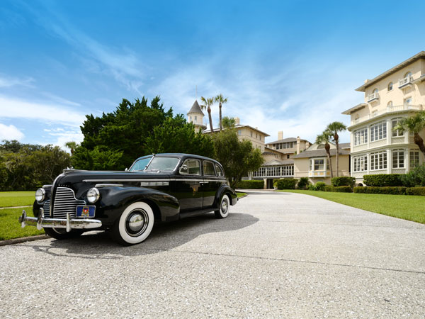 Classic Car In Front Of Jekyll Island Resort.