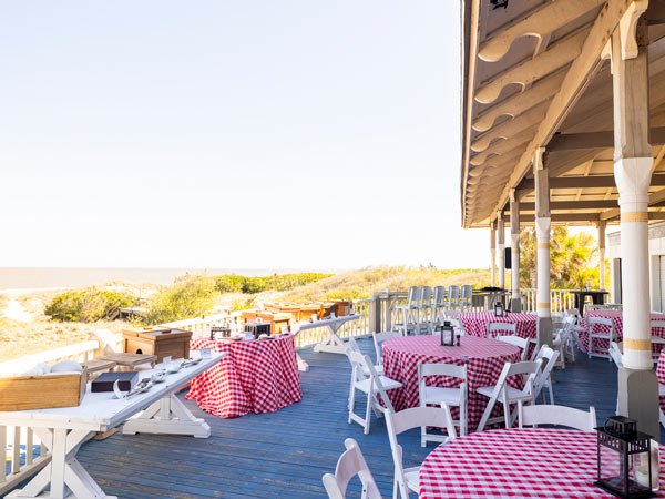 Dining On The Wharf.